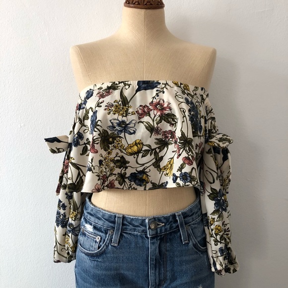 MISA Los Angeles | Floral Crop Top - Picture 2 of 12